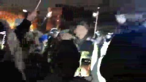 MAJOR Protesting on London