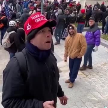 Trump Supporter Yells At Capitol Police While Protestors Are Storming Capitol