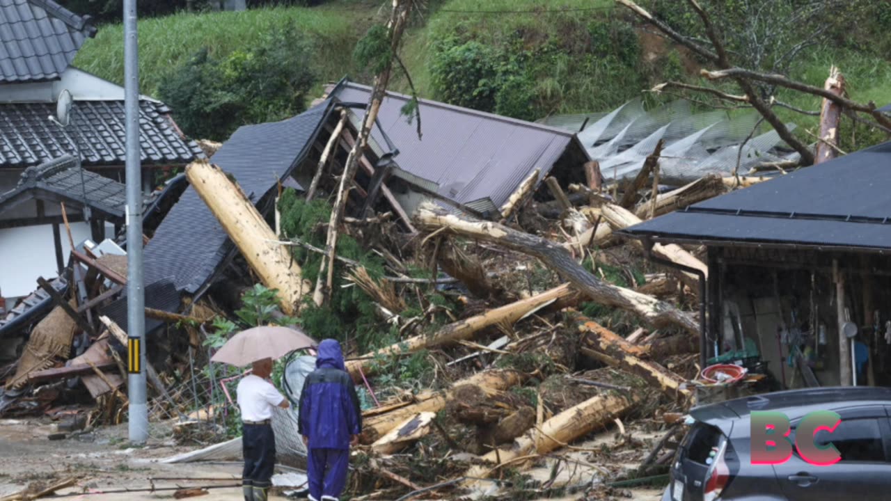 Typhoon Lan makes landfall in Japan