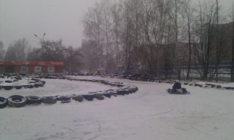 Winter karting