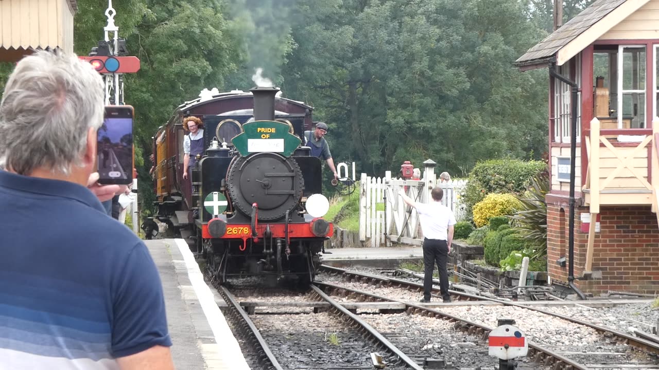 Pride of Yorkshire Terrier Arrives Into Tenterden Town UK 2021