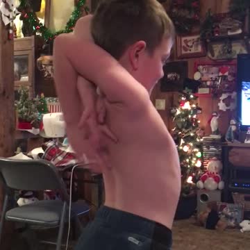 Double Jointed Boy Gives Himself a Wedgie