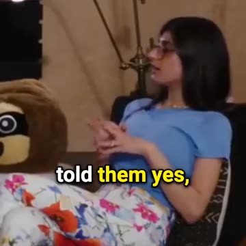 Mia khalifa on specific scene Hijab