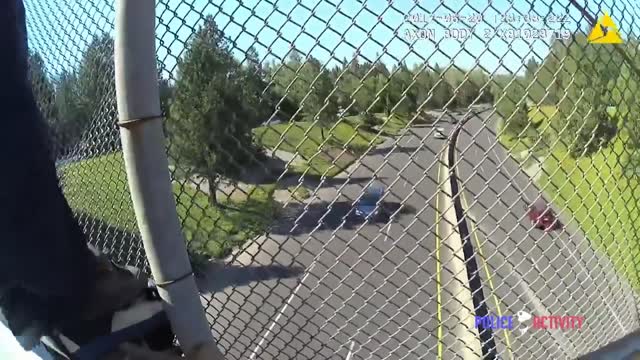 Grass Valley Officers Save Man From Jumping Off Highway Overpass