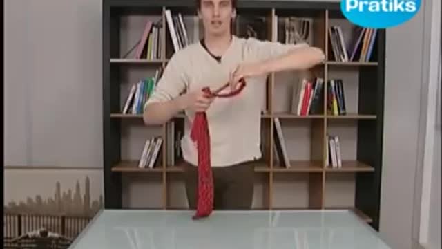 How to tie a tie in 10 seconds