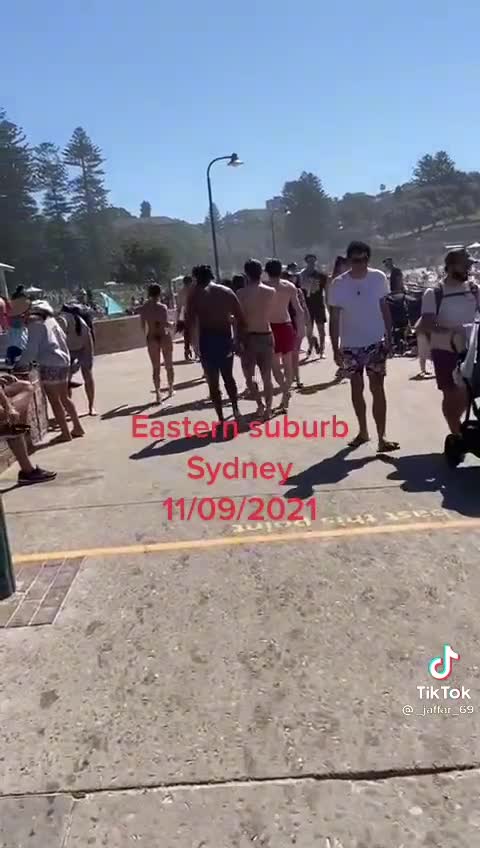 Lockdown Sydney 11/09/2021-The Defiant Ones