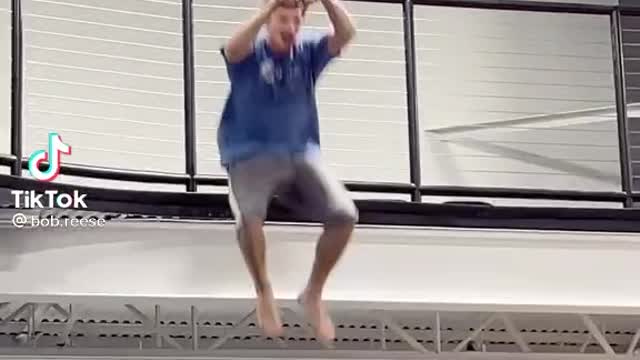 GUY SWINGS AND BODYSLAMS INTO GYM MAT! FUNNYY FAIL