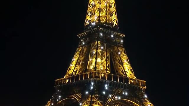 eiffel tower