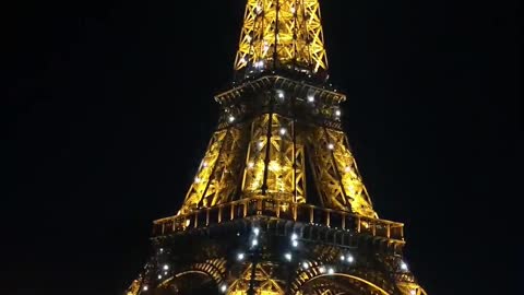 eiffel tower