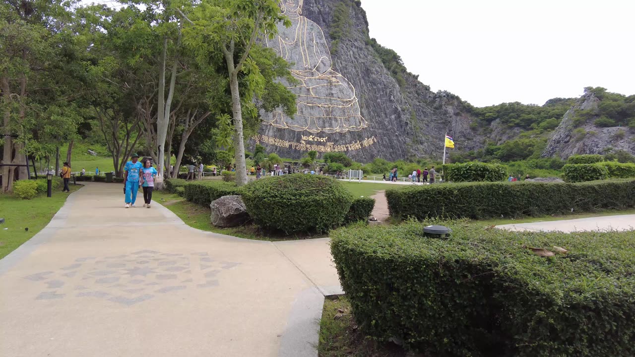 Khao Chi Chan Buddha Pattaya Thailand