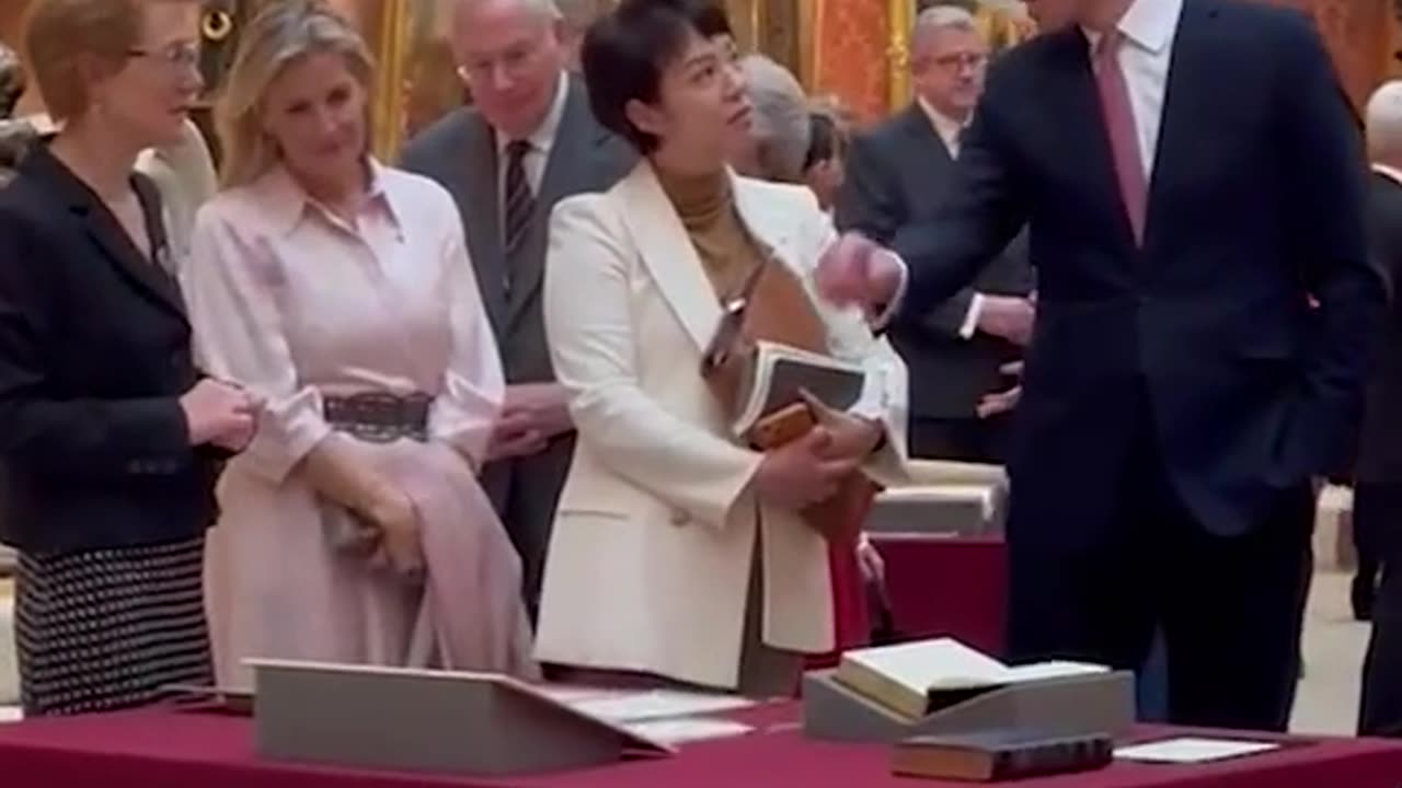 South Korean President with King and Royals inside Buckingham Palace