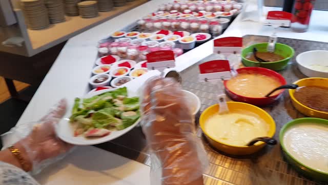Let's have some salad!