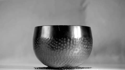 432 Hz Singing Bowl / Temple Bell - Sound Meditation - Peaceful