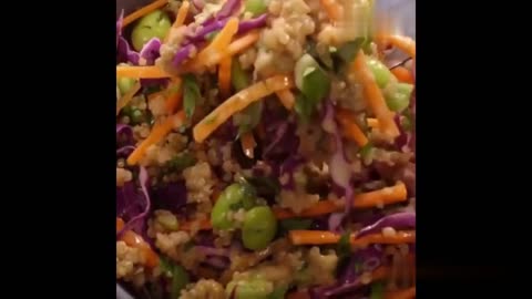 An easy way to cook quinoa with vegetables