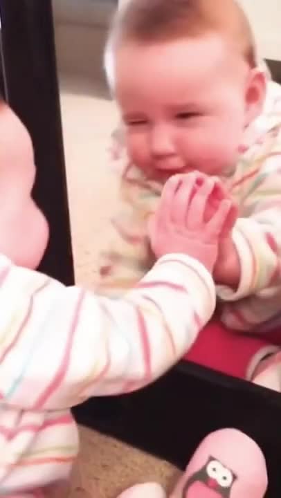 THE PLANET CUTEST BABY