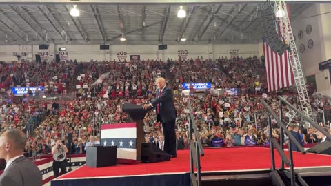 MASSIVE Crowd at Minnesota Trump Rally