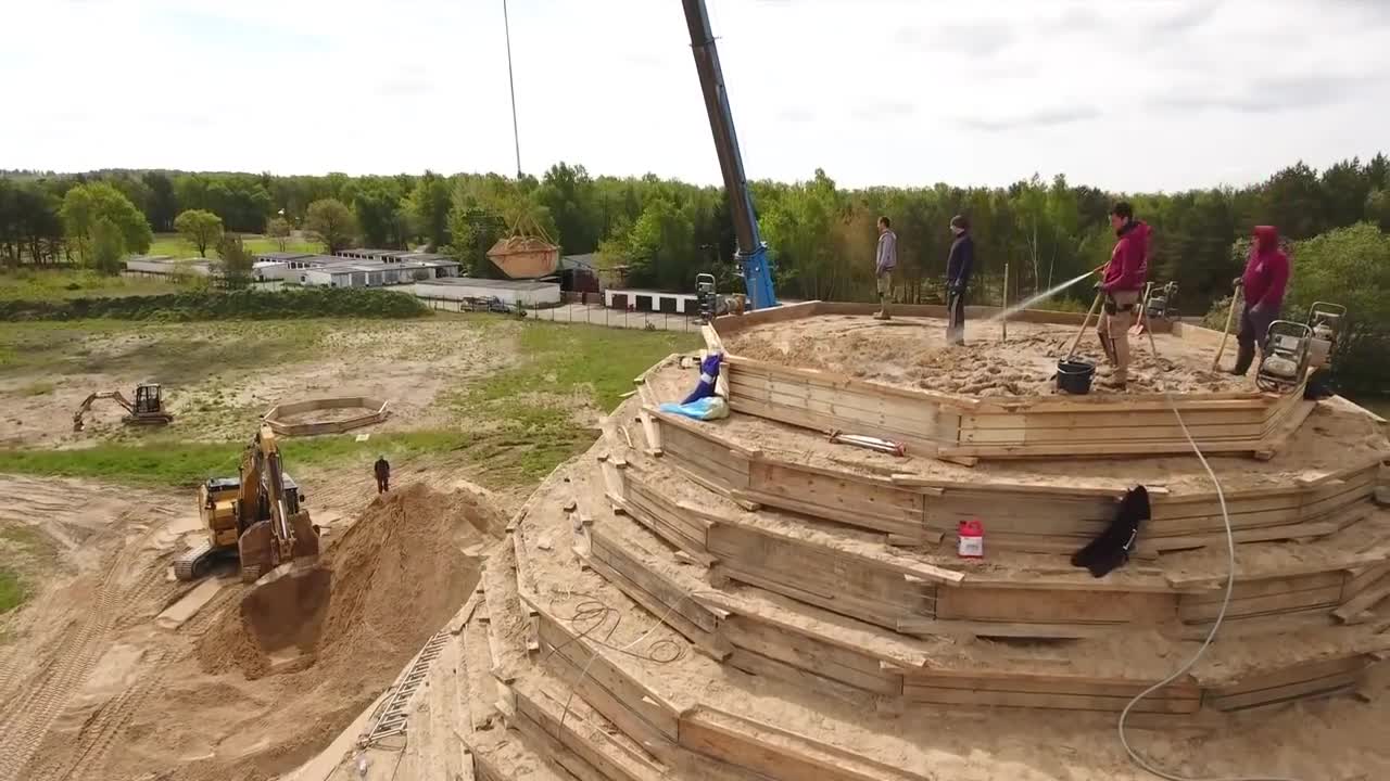 The Largest Sandcastle Ever Built