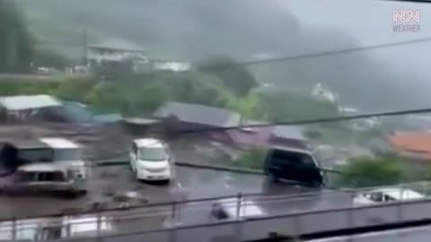 Japan SHOCKED! Tsunami from the Mountains: Massive mudslide in Atami City, Shizuoka. Japan landslide