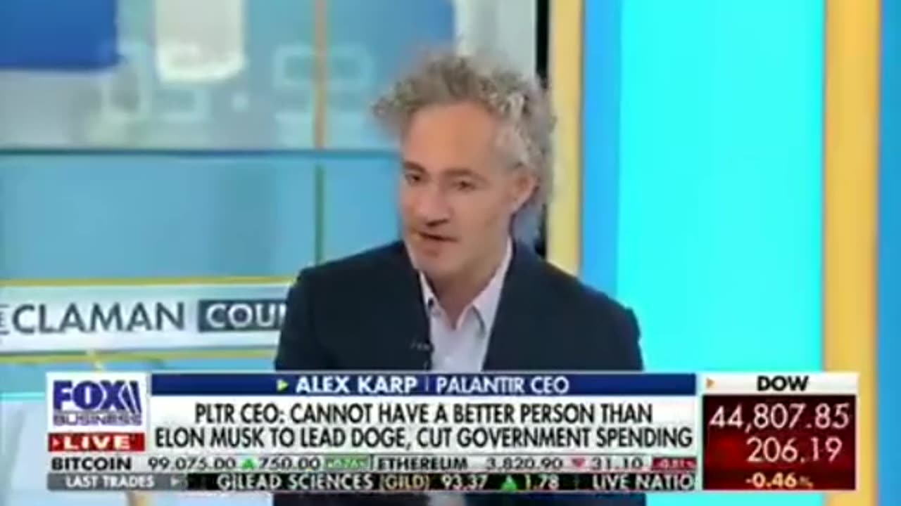 Alex Karp Urges Incoming Administration to Tackle America’s Growing Trust Deficit