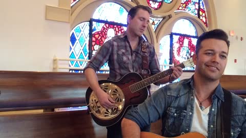 Breathtaking Performance By Lucas Hoge Singing "Because He Lives"