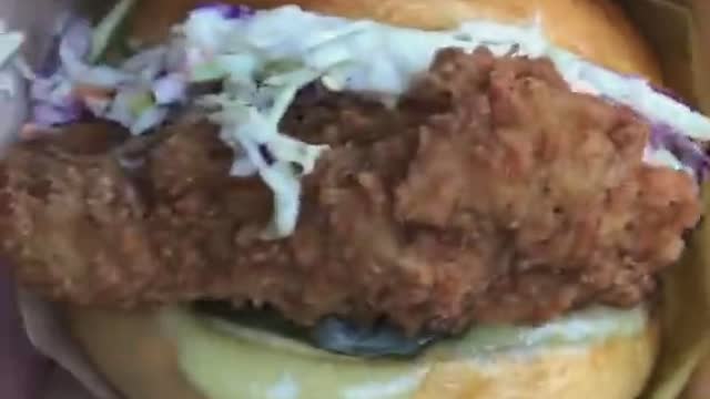 CHICKEN SANDWICHES