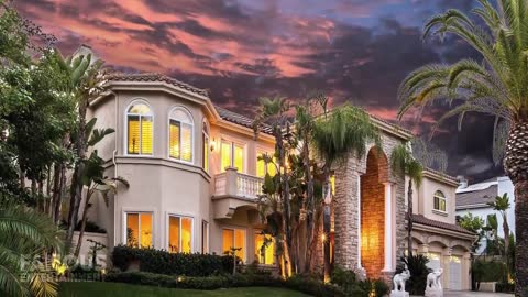 Snoop Dogg | House Tour | His $1.38 Million Los Angeles Mansions