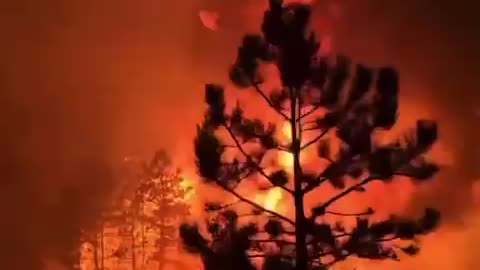 Wildfires continue to rage in wyoming.... The fire is being described as a major incident....