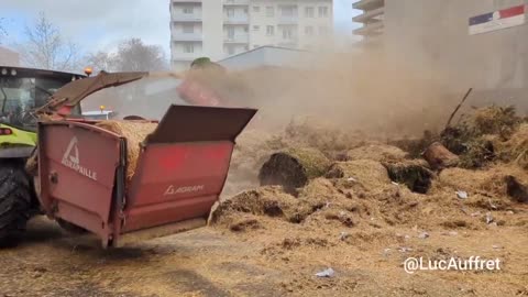 French Farmers Join Their German Counterparts in Protest in the Most Rebellious Way Possible