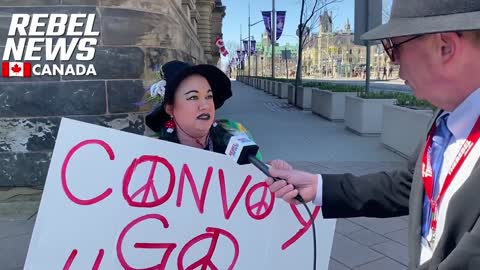 Pro-Trudeau Counterprotester in Ottawa May 1st 2022