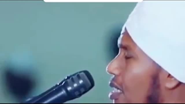 Sheikh Abdirashid Sufi Reciting Koran Heartouching