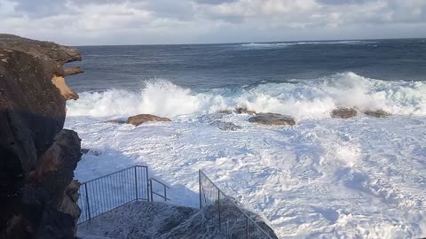 Waves Coogee Beach.