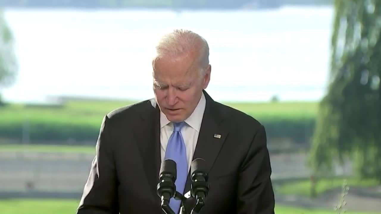 Biden: “As Usual Folks, They Gave Me A List Of The People I’m Going To Call On”