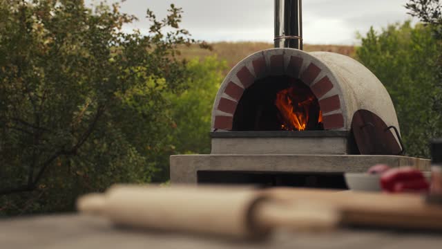 4K Fire place Video for Relaxing, Focus or Deep Sleep | Nature White Noise | 1 Hour Video