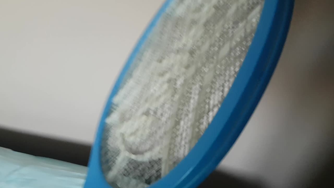 electric racket to kill mosquitos