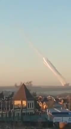 Ukraine War - BM-30 "Smerch" launched from Belgorod