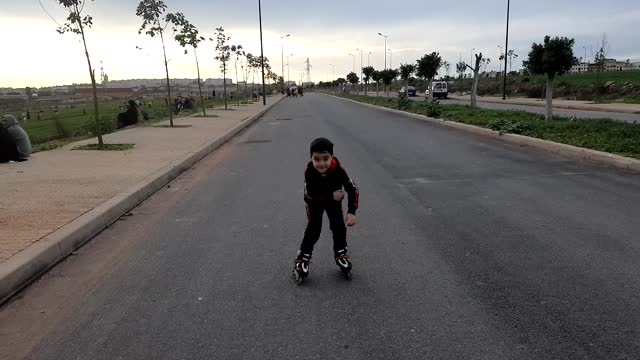 How you can ski ? My little brother 💙✅