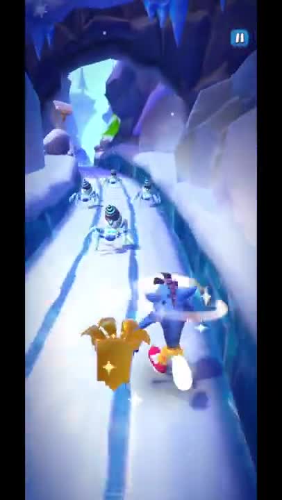 Frosty Araknid Battle Run Gameplay On Bear It - Crash Bandicoot: On The Run!