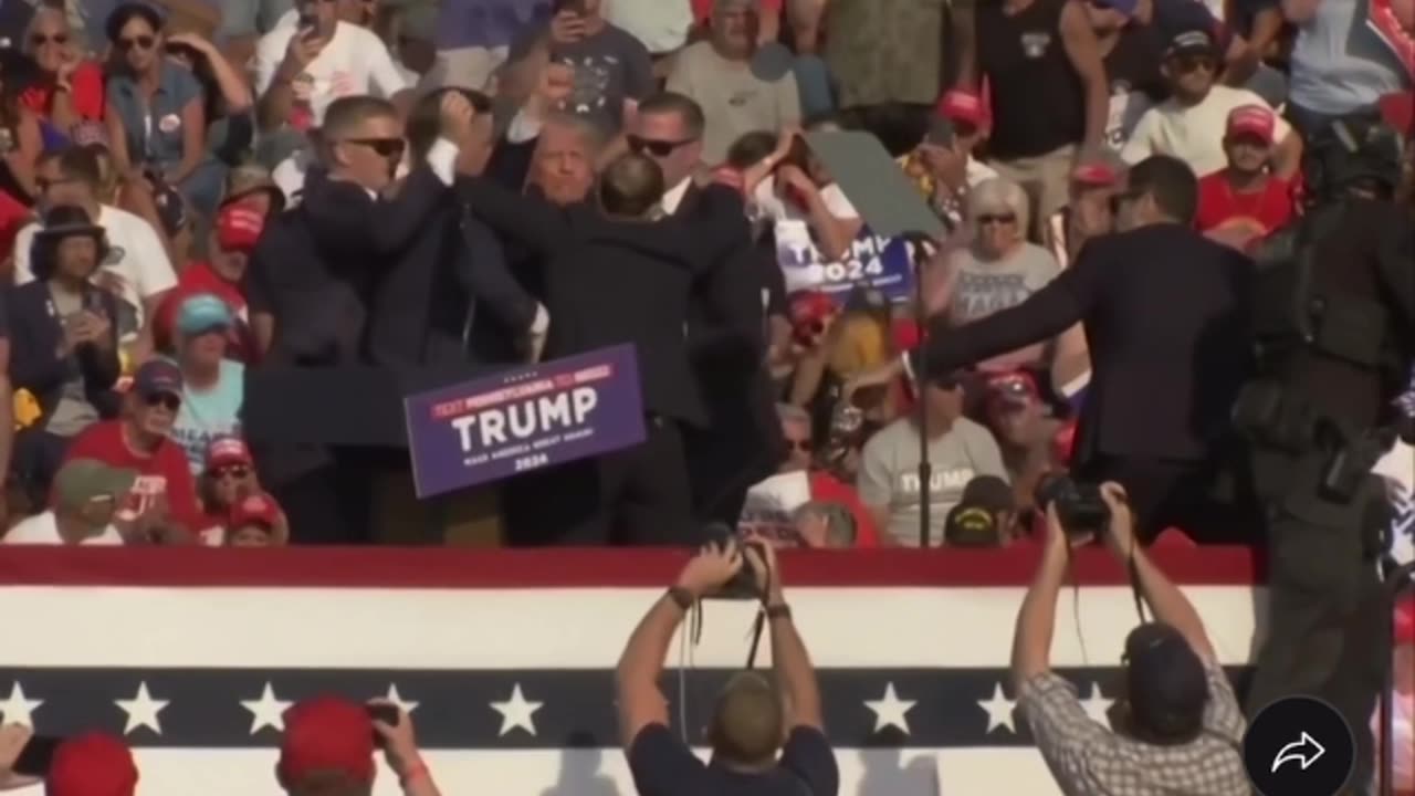 NYT: Donald Trump was rushed off the stage at his rally in Pennsylvania