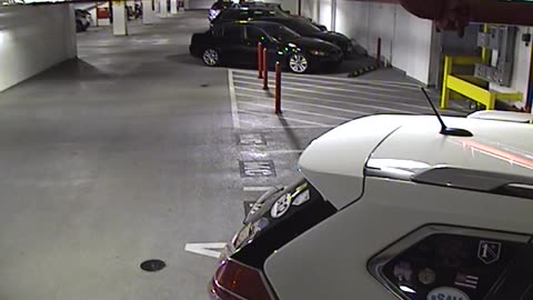 6120RHOBG2G204ALobby4Entrance_2021-01-05_17h20min03s147ms.mp4