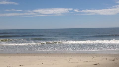 Relaxing Rolling Ocean Waves