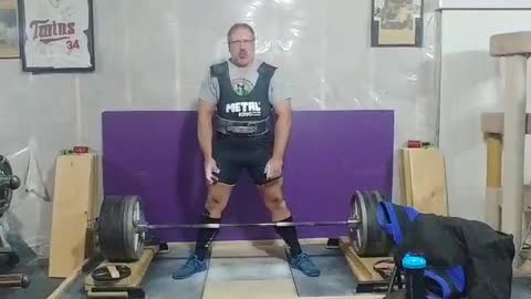 706 lbs off 4.5" blocks