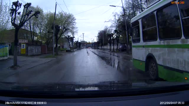 This Driver Was Prepared For Road Rage Attackes