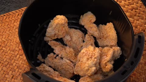 fried chicken drumsticks