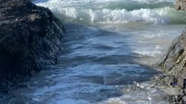 Sea water & Rocks