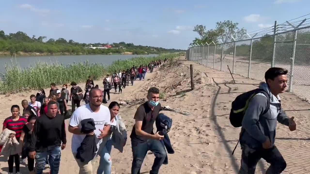 Illegals pouring in on our southern border