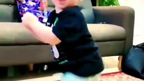 Baby cute dance 🩰 😂