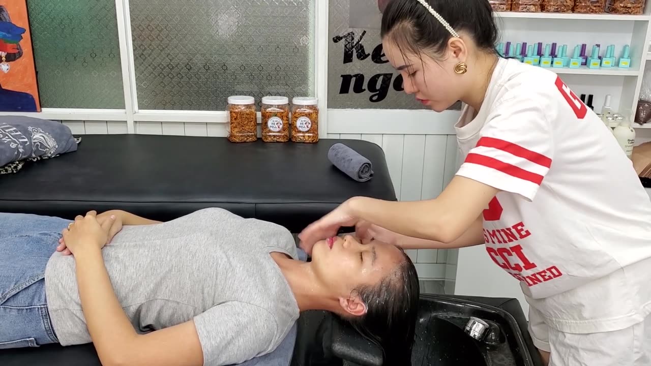 There's a reason why you might be impressed by her constant massage