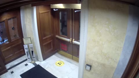 0181USCH01SouthDoorVestibule_2021-01-06_21h40min02s150ms.mp4
