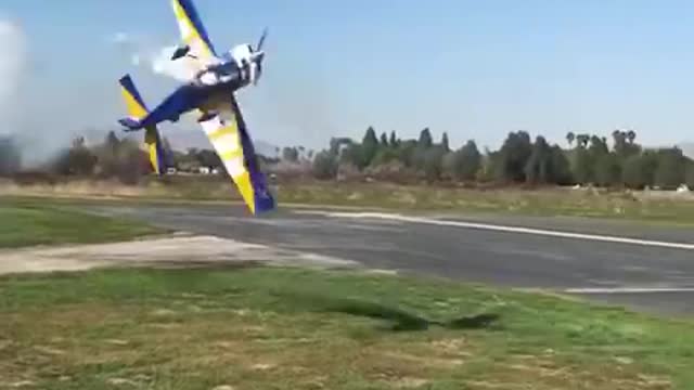 😱😱RC powerful plane stunt video