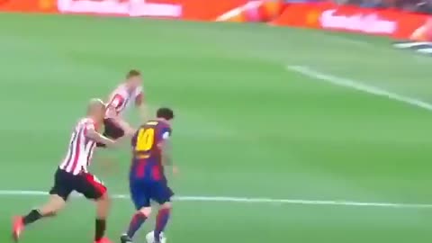 unreal dribble from MESSI